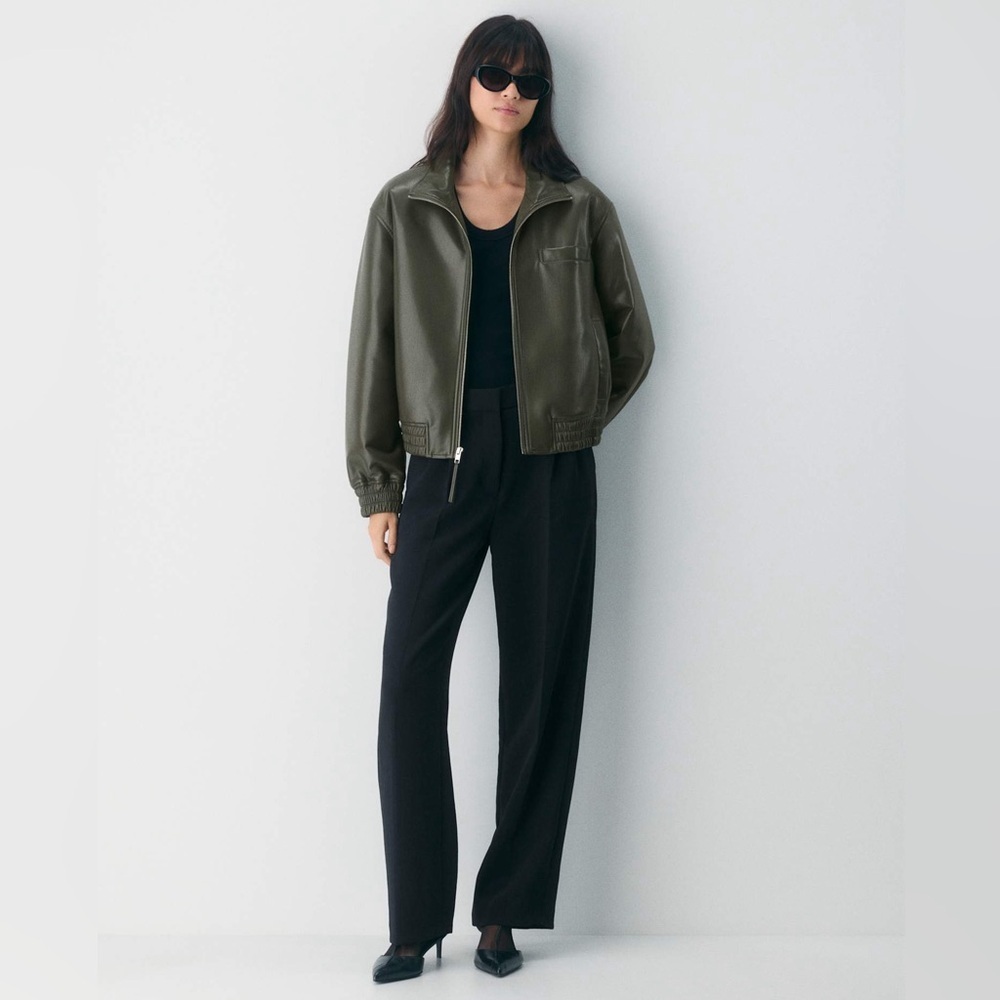 NWT Aritzia Wilfred Josephine Bomber Unreal Leather Jacket in Dark Olive XS